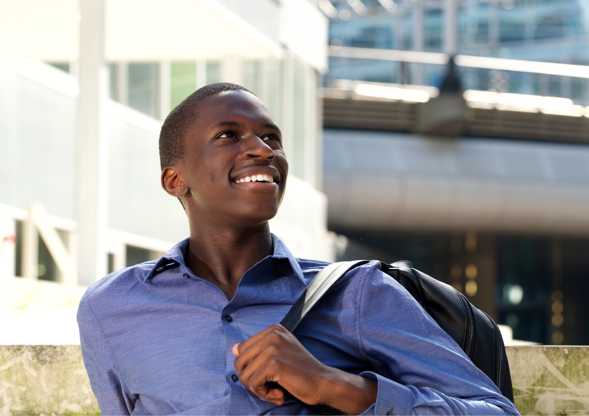 Pourquoi les jeunes Sénégalais de 28-35 ans achètent massivement en 2026 ?